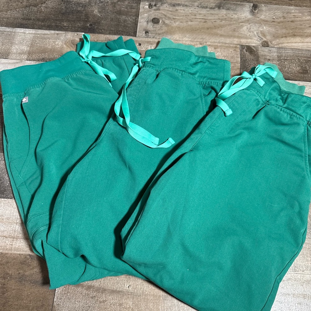 Figs Scrub Pants Bundle - Medium - image 1